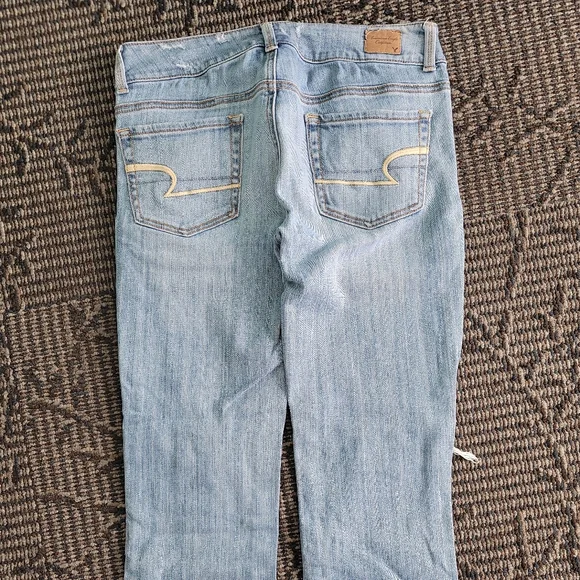 Jeans - Picture 2 of 4